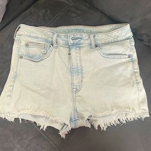 SUPER HI RISE SHORTIE AMERICAN EAGLE